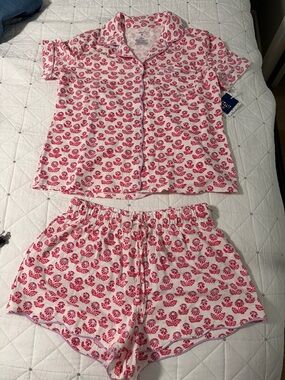 Women’s Short Sleeve Button Pajama Set - Pink Leaf Print